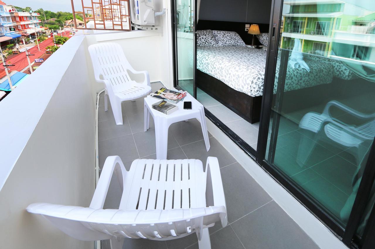 The Beach Cha Am Residence Cha-Am Εξωτερικό φωτογραφία
