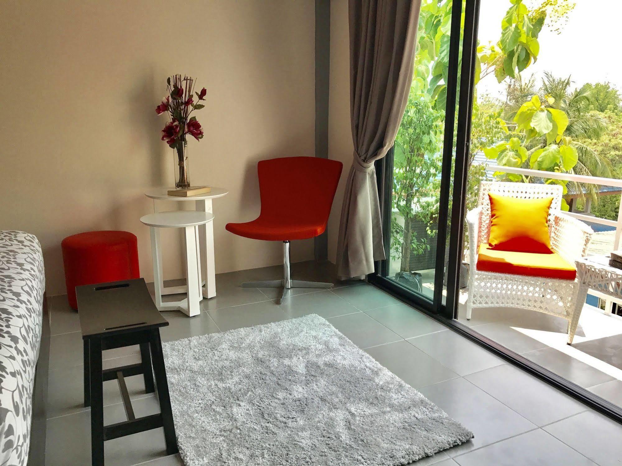 The Beach Cha Am Residence Cha-Am Εξωτερικό φωτογραφία