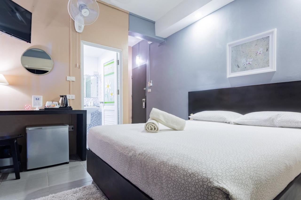 The Beach Cha Am Residence Cha-Am Εξωτερικό φωτογραφία